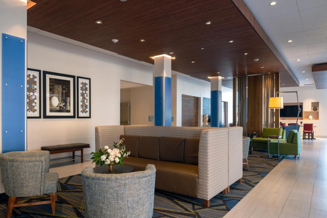 Holiday Inn Express & Suites - Tulsa Downtown - Arts District By Ihg Exterior foto
