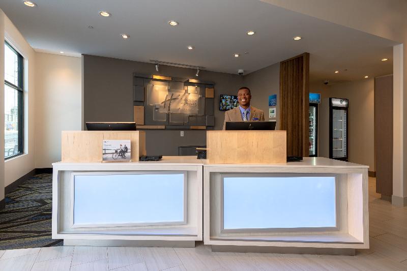 Holiday Inn Express & Suites - Tulsa Downtown - Arts District By Ihg Exterior foto